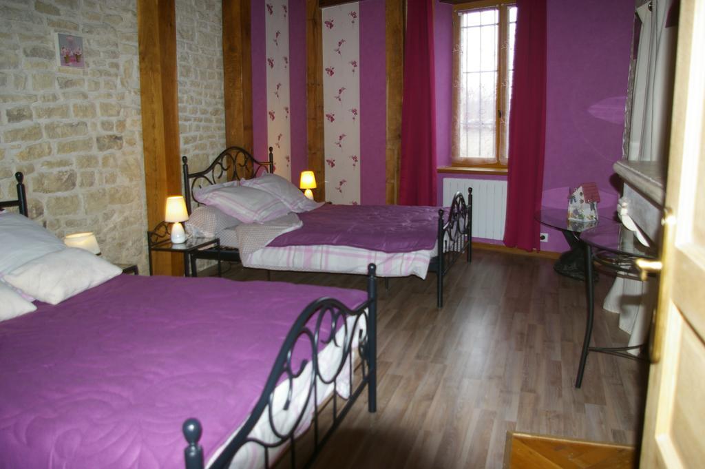 Gite Au Chalet Laferté-sur-Aube Rom bilde