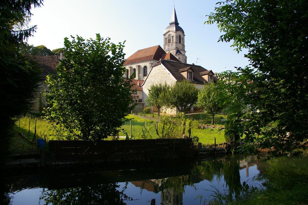 Gite Au Chalet Laferté-sur-Aube Rom bilde